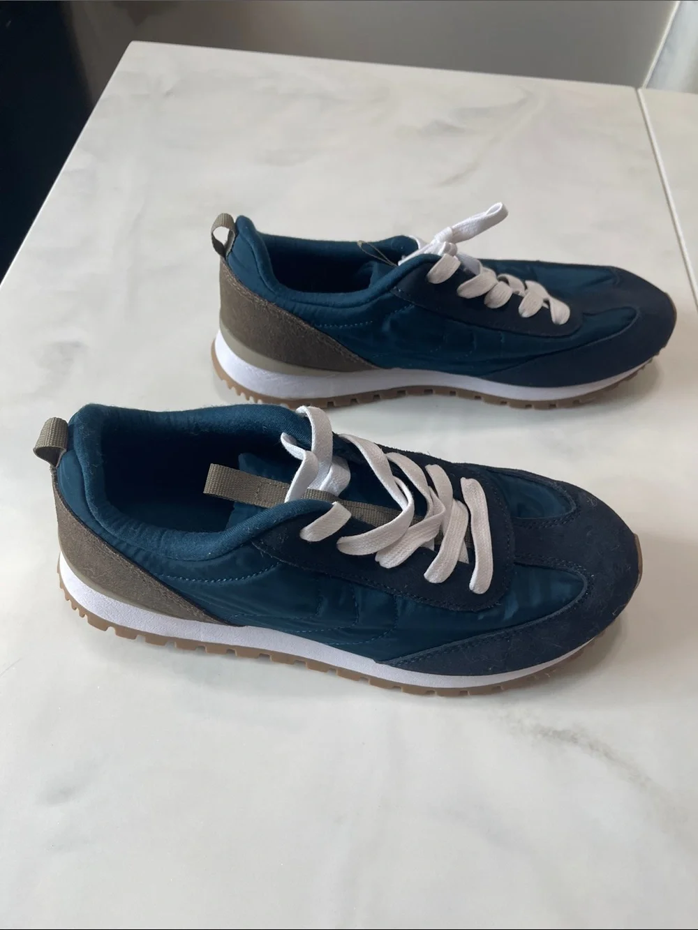 Cat & Jack Navy and White Kids Lace-Up Sneakers